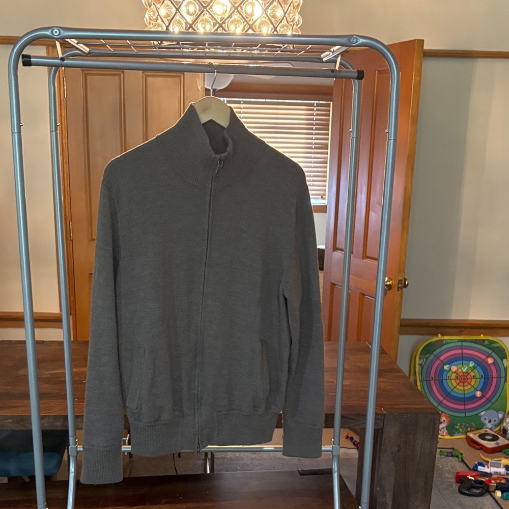 Banana Republic Men's Charcoal Zip-Up Sweater